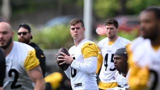 Steelers' Quarterback Situation Definitely Not Being Taken Seriously: "It's Just This Attitude [Pittsburgh Has] Had" (Steelers News). Photo by Sebastian Foltz / Post-Gazette