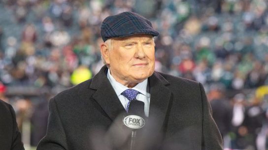 Steelers Great Terry Bradshaw Will Continue To Wait For Deserving Honor From Rooney Family (Steelers News)