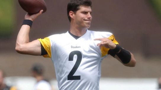 Steelers Veteran QB Mason Rudolph Looks Rusty And Tosses The First Interception Of 2023 Training Camp  (Steelers News)