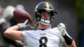 Steelers' Kenny Pickett Always Pushing Limits - Now Wants An Unexpected Teammate To Use His New Technology (Kenny Pickett). Photo by Gene J. Puskar / AP