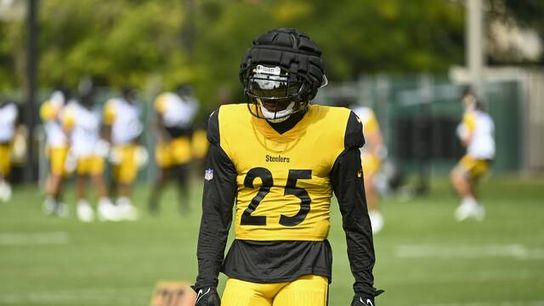 Pittsburgh Steelers Cornerback Desmond King II hopes to fill the nickel slot position for the Steelers in 2023 Pittsburgh Steelers Cornerback Desmond King II hopes to fill the nickel slot position for the Steelers in 2023