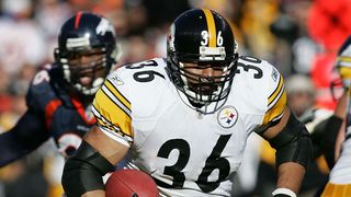 Once Desperate And Mad Steelers' Jerome Bettis Went To The Media To Publicly Send Message To Dan Rooney And Team (Steelers News). Photo by Jonathan Daniel / Getty Images