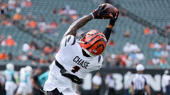 Steelers rival Cincinnati Bengals receiver Ja'Marr Chase pulls in a pass Steelers rival Cincinnati Bengals receiver Ja'Marr Chase pulls in a pass