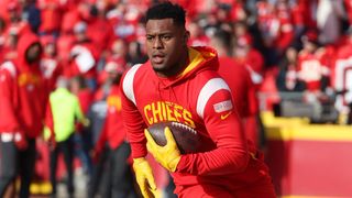 Former Steelers' Receiver JuJu Smith-Schuster Given Critical Reviews, Labeled As Overrated AFC East Players (JuJu Smith-Schuster). Photo by Charles LeClaire, USA Today