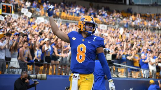 Pittsburgh Steelers University of Pittsburgh Kenny Pickett Pittsburgh Steelers University of Pittsburgh Kenny Pickett