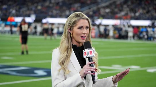ESPN sideline reporter Laura Rutledge during a Steelers game ESPN sideline reporter Laura Rutledge during a Steelers game