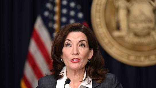 New York Governor Kathy Hochul issues warning for Steelers fans New York Governor Kathy Hochul issues warning for Steelers fans