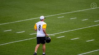 Teams Around The NFL Make Revealing Statements About Steelers' Aaron Rodgers Entering The 2025 Season (Steelers News). Photo by Taylor Ollason / Pittsburgh Steelers