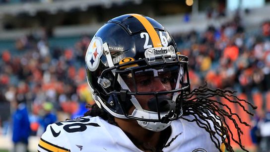 Steelers Beginning To Gain A Clear Picture At RB3 As Anthony McFarland Jr. Continues To Shine In Training Camp (Steelers News)