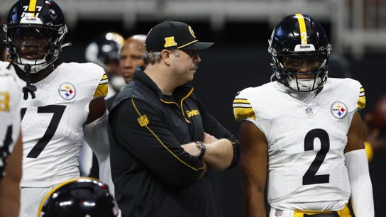 Steelers' offensive leaders Justin Fields and Arthur Smith during warmups. Steelers' offensive leaders Justin Fields and Arthur Smith during warmups.