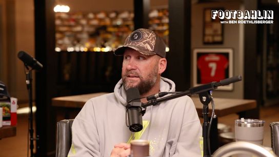 Steelers' Ben Roethlisberger Thinks Aaron Rodgers May Have A Secret Agenda Delaying Deal (Steelers News)