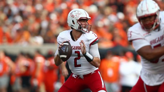 Steelers Scouting Little-known Quarterback Prospect Carter Bradley  (Steelers News)