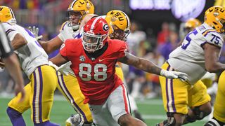 NFL Insider Reveals Steelers Laying Ground Work For Trade Up To #9 For Georgia Defensive Star Jalen Carter (Jalen Carter). Photo by Jeffrey Vest / Icon Sportswire