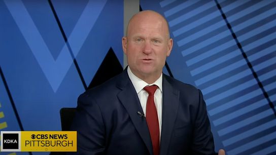 Steelers’ Patrick Queen Seems To Fire Back At 2-Time Super Bowl Champion Chris Hoke (Steelers News)