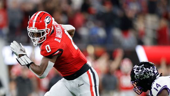 New Steelers Tight End Details How Overcoming Hardships As A Child Helped Him Achieve Success On The Football Field (Darnell Washington)