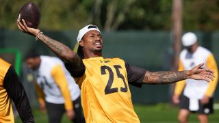 Steelers Safety DeShon Elliott Reveals Exclusive Change Under Mike McCarthy That Has 2026 Feeling Different (Steelers News). Photo by Kirby Lee / Imagn Images