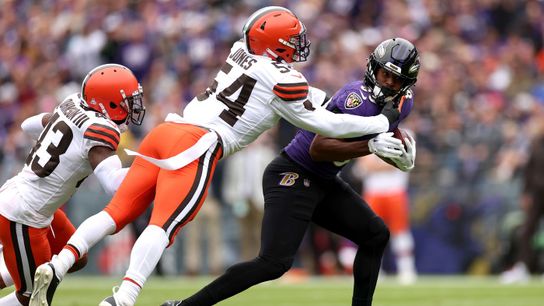 Free Agent ILB, Deion Jones During His Time With The Cleveland Browns Steelers Deion Jones