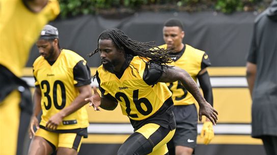 Steelers' Donte Jackson running drills during a practice. Steelers' Donte Jackson