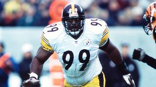 Former Steelers' LB Levon Kirkland Confirms 13.5 Underdog Spread Was Absolutely An Insult To Pittsburgh (Levon Kirkland). Photo by Steelers.com