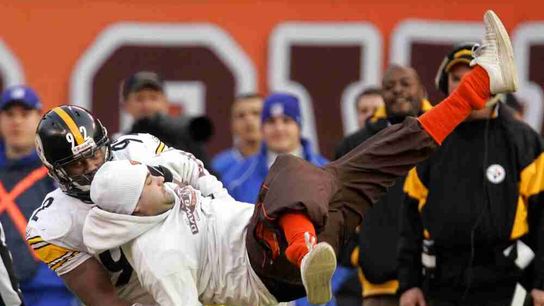 Steelers' James Harrison Issues Bold Statement To Browns' Myles Garrett Before Record-Breaking Sack (Steelers News)