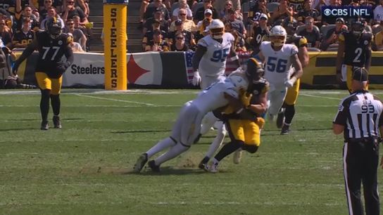 Steelers' Pat Freiermuth Made A Shocking Decision To Vouch For Chargers' Derwin James: "Didn't Think It Was A Dirty Hit" (Steelers News)