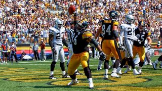 Popular Podcast Host Detailed Steelers Great Jerome Bettis' Performance Against The Raiders In 2004 As His "Favorite Stat-Line Ever" (Steelers News). Photo by Steelers.com