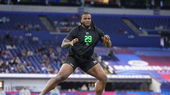 Steelers' Max Iheanachor
