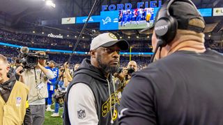 Steelers Fans Now Know Exactly When Mike Tomlin Decided To Step Away From The Organization (Steelers News). Photo by David Reginek / Imagn Images