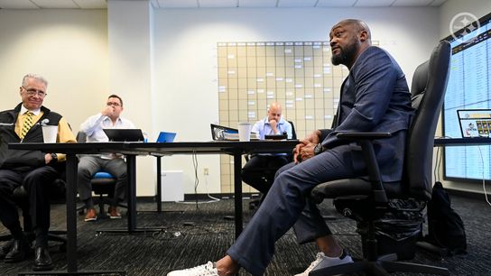 Steelers Fans Get Warning About Pittsburgh's Intentions With First-Round Pick: "Be Prepared" (Steelers News)