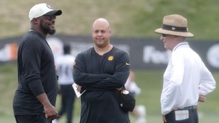 Steelers' Organization And Mike Tomlin Put On Blast For Being "Fool's Gold" (Steelers News). Photo by Charles LeClaire / USA Today Sports