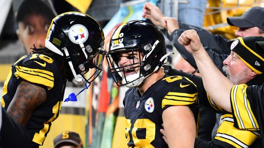 Pittsburgh Steelers Diontae Johnson and Pat Freiermuth Pittsburgh Steelers Diontae Johnson and Pat Freiermuth