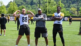 Steelers Offensive Coordinator Arthur Smith Gets Put On Notice For 2024 Tight End Strategy (Steelers News). Photo by Karl Roser / Pittsburgh Steelers