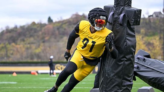 Preston Smith practicing with the Pittsburgh Steelers in 2024. Preston Smith practicing with the Pittsburgh Steelers in 2024.