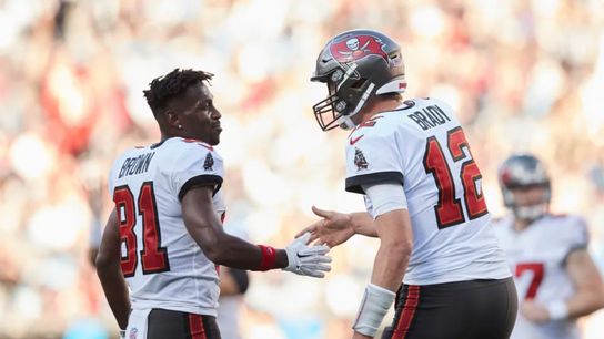 Steelers' Antonio Brown Shared His Controversial Belief That The NFL Conspired To Keep Him And Tom Brady Apart (Steelers News)