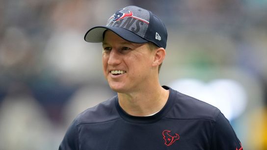 The Steelers should hire offensive coordinator of the Houston Texans Bobby Slowik as their new head coach The Steelers should hire offensive coordinator of the Houston Texans Bobby Slowik as their new head coach