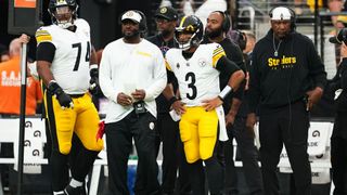 NFL Insider: New Report Reveals Steelers' Mike Tomlin And Russell Wilson Have Big Issues (Steelers News). Photo by USA Today