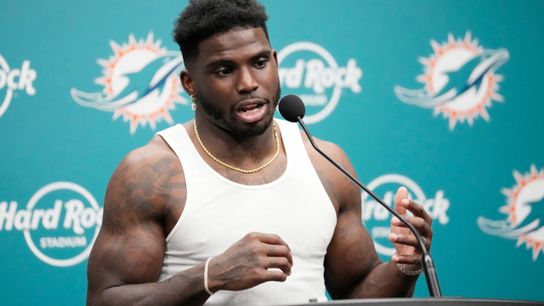 Steelers Could Make Shocking Tyreek Hill Trade After He Drops Cryptic Hint (Steelers News)