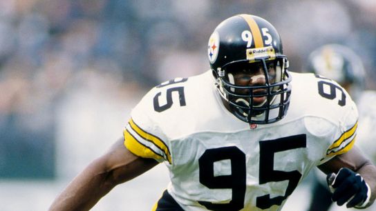 Steelers Surprised Greg Lloyd Over Thanksgiving Holiday In 1987 With A Reluctant Run In The Rain (Steelers News)