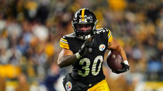 Steelers' Jaylen Warren Has Durability Questioned:"I Don’t Think Can Hold Up If You Are Giving Him 30 Touches" (Steelers News)