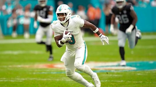 Steelers' Jonnu Smith continuing a play after a reception in a game against the Las Vegas Raiders. Steelers' Jonnu Smith continuing a play after a reception in a game against the Las Vegas Raiders.