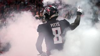 Rapoport: Steelers Seriously Targeting Tight End Kyle Pitts In Search For “At Least One More Playmaker” (Steelers News). Photo by Brandon Magnus / Atlanta Falcons